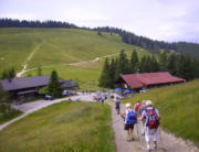 Juli 2010 Wanderfahrt Schliersee/Tegernsee, Die Gindelalm liegt vor uns